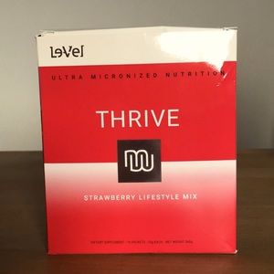 Strawberry & vanilla lifestyle shakes